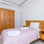 Guclu Villa