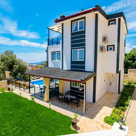 Guclu Kaş