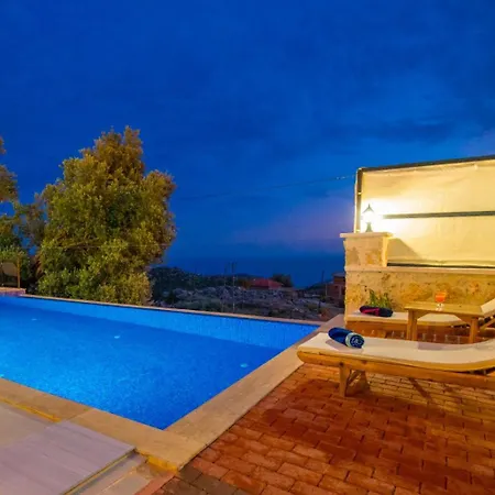 Guclu Villa Kaş